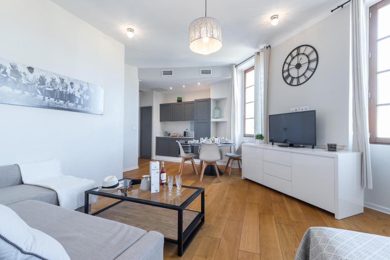 Gorgeous 1 Bdr With Gardens View In The Old Town Appartement Nice Buitenkant foto